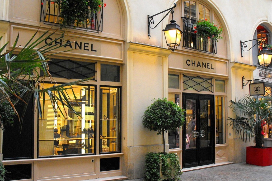 Luxury Experiences in Paris - Hire a private shopper