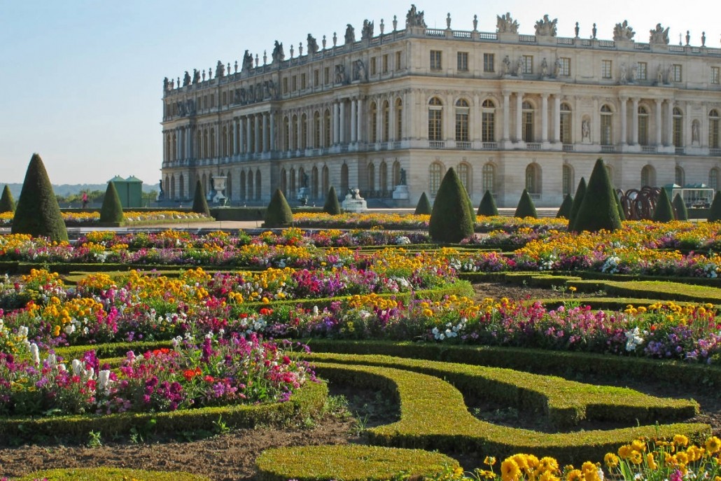 Luxury Experiences in Paris - Visit the Château de Versailles